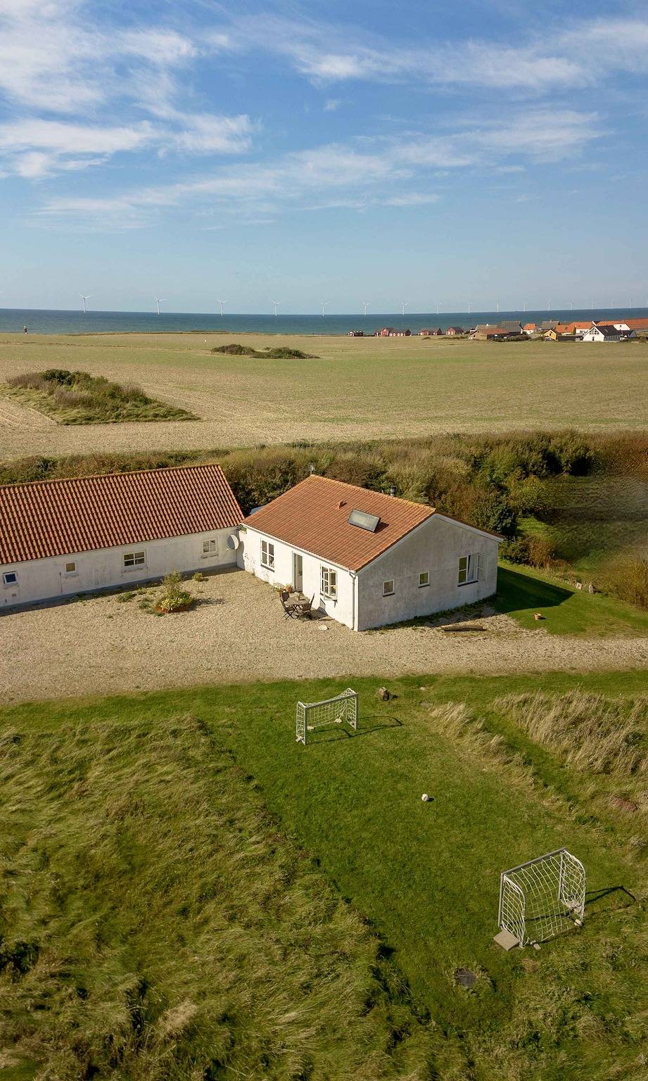 Schönes Ferienhaus 450 Meter vom Meer entfernt in Ferring, Lemvig