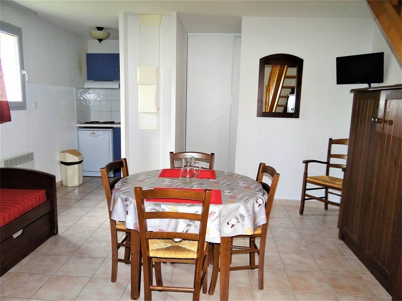 Casa dúplex para 6 personas con piscina climatizada en Vallon-Pont-d'Arc in Vallon-Pont-d'Arc, Gorges de l’Ardèche