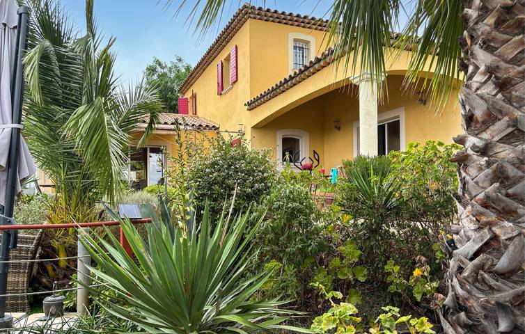 Apartment mit Meerblick, Pool und Terrasse in der Nähe des Stadtzentrums von Tanneron in Tanneron, Mittelmeerküste (Frankreich)