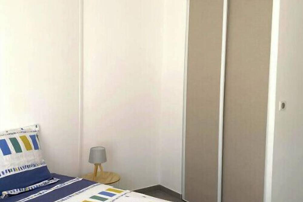 Appartement entier, Évasion Provençale avec Terrasse et Vue Jardin in Castelnau-le-Lez, Côte d'Améthyste