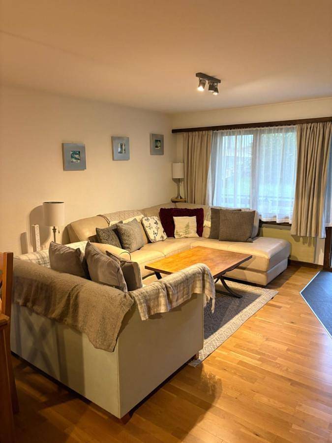 Ferienwohnung für 4 Personen, mit Garten und Ausblick in Täsch