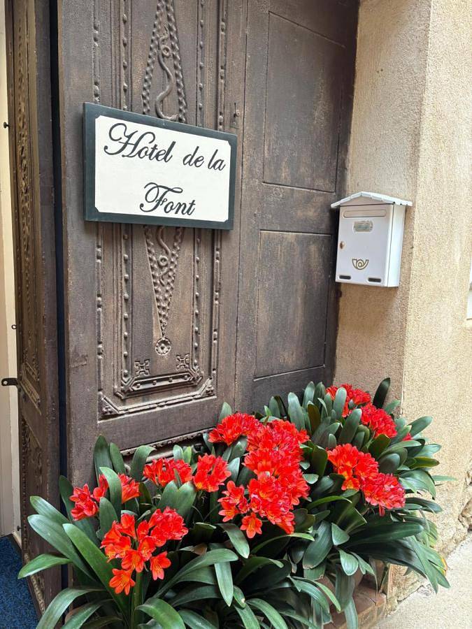 Hôtel pour 2 personnes, avec vue et jardin, animaux acceptés à Peralada - 2