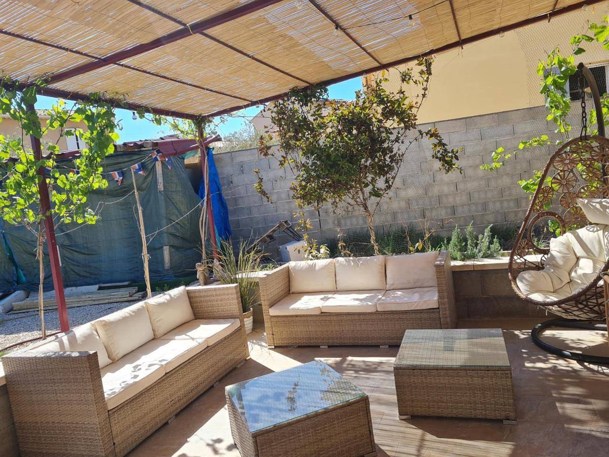 Appartement de vacances entier, Chambre bleu avec piscine in Gargas, Parc naturel régional du Luberon