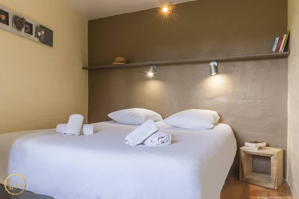 Mazet 4 personas, residencia en las garrigas del Valle de Baux en Para in Paradou, Region de Arles