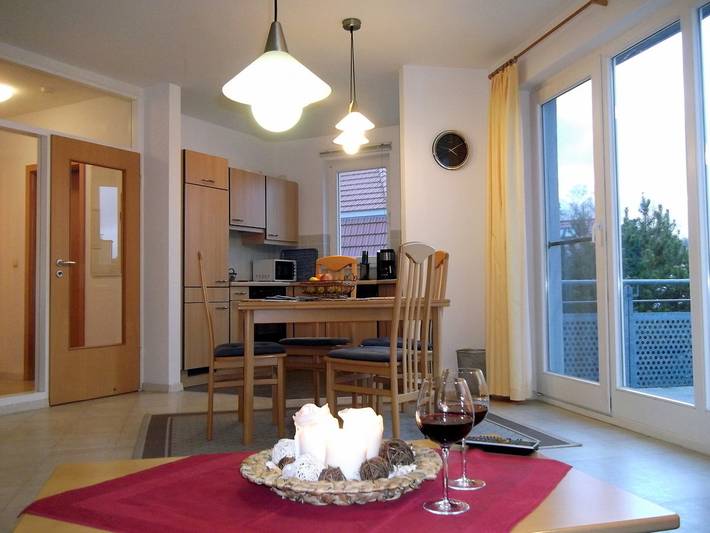 Ferienwohnung für 3 Personen, mit Balkon am Dierhagen Strand - 3
