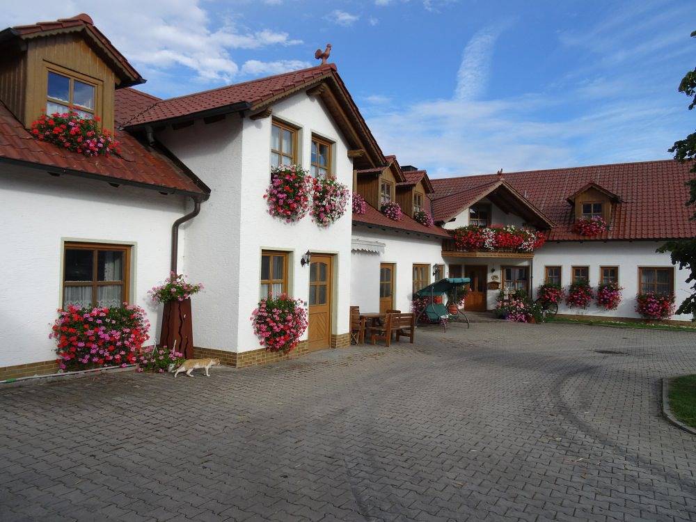 Bauernhof Nißl - Ferienwohnung rot in Neunburg vorm Wald, Naturpark Oberpfälzer Wald