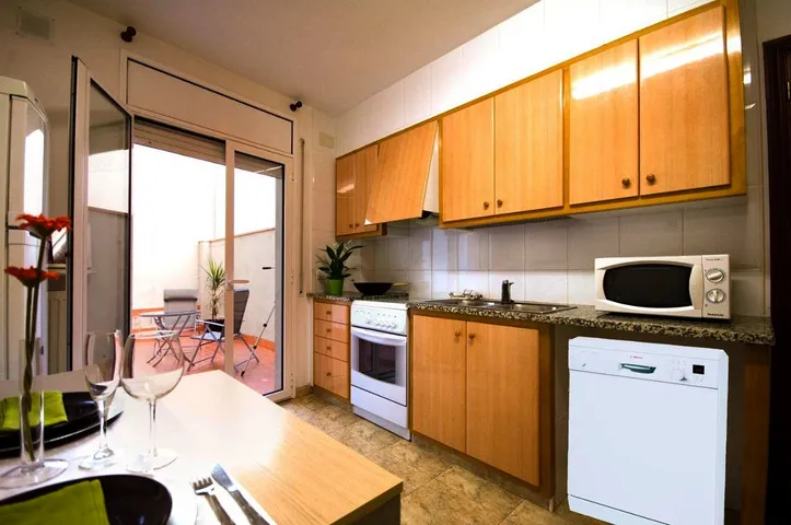 Apartamento de vacaciones para 3 personas, con vistas y terraza - 1