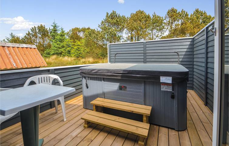 Ferienhaus für 12 Personen, mit Terrasse und Whirlpool sowie Sauna, mit Haustier in Klitmøller - 2