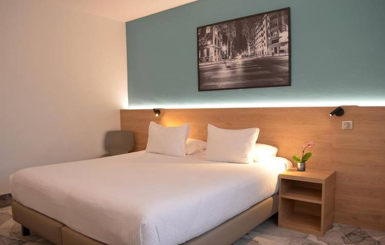 Hôtel pour 2 personnes, avec terrasse, animaux acceptés dans Parc de la Tête d'Or - 2