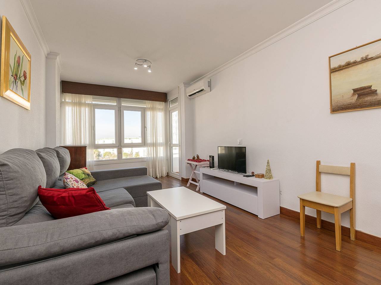 Apartamento entero, El Trebol - Apartamento Con Wifi Gratis in Valdelagrana, El Puerto de Santa María