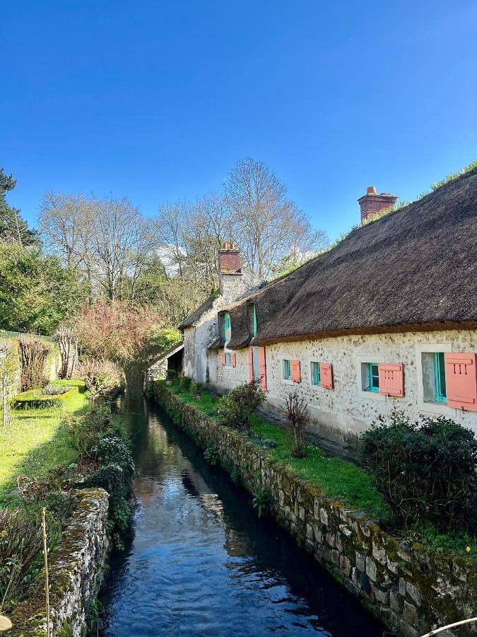 La Chaumière - petit-déjeuner inclus à 15 min de Versailles in Jouars-Pontchartrain, Parc naturel régional de la Haute Vallée de Chevreuse