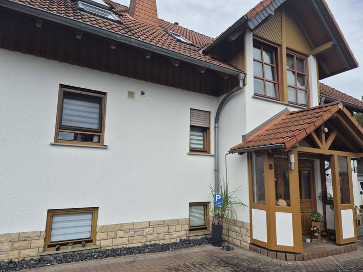 Entire vacation apartment, Moderne Ferienwohnung mit Balkon in Hilders, Rhön-Hessen