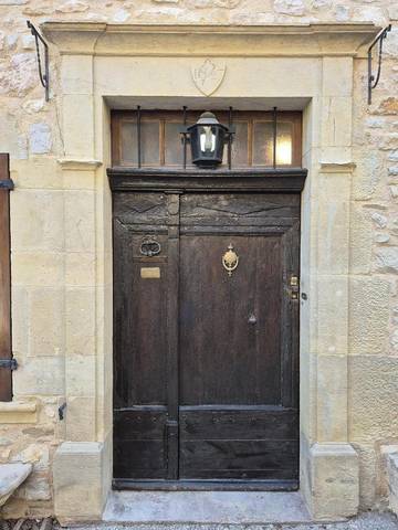Gîte pour 5 personnes, avec jardin à Puycelsi