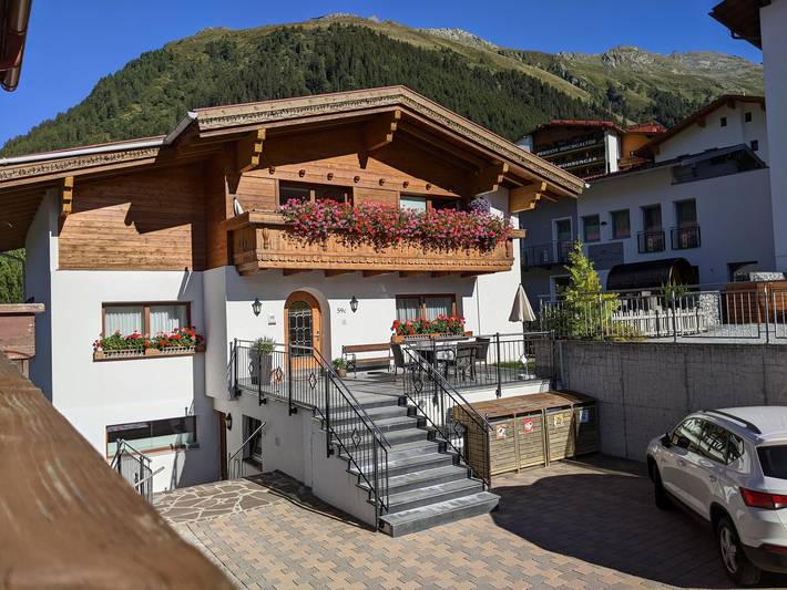 Ferienwohnung für 2 Personen, mit Garten und Terrasse in Tiroler Oberland - 2