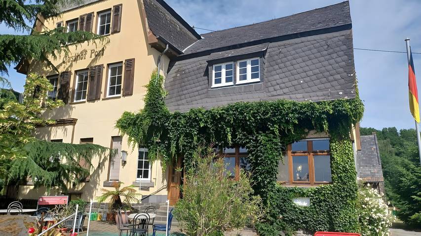 Ferienwohnung für 3 Personen, mit Haustier an der Burg Eltz