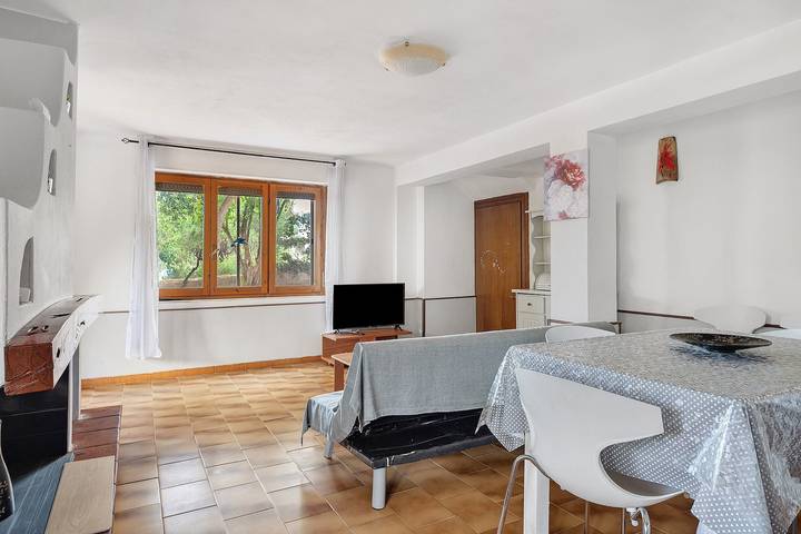 Appartamento intero, Appartamento 'Zakaria' con Vista Montagna, Wi-Fi e Aria Condizionata in Foxi Lioni, Tertenia