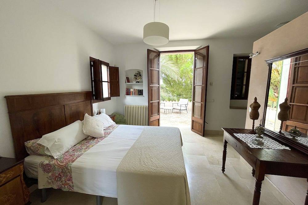 6bedroom+6bathroom, Alaró, Train, Ac, Wifi, Big Pool, Bbq, Sierra Tramuntana in Consell, Mallorca Inselmitte