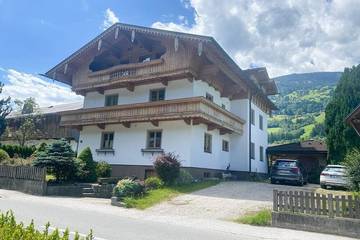 Ferienhaus für 8 Personen, mit Garten, mit Haustier in Aschau im Zillertal