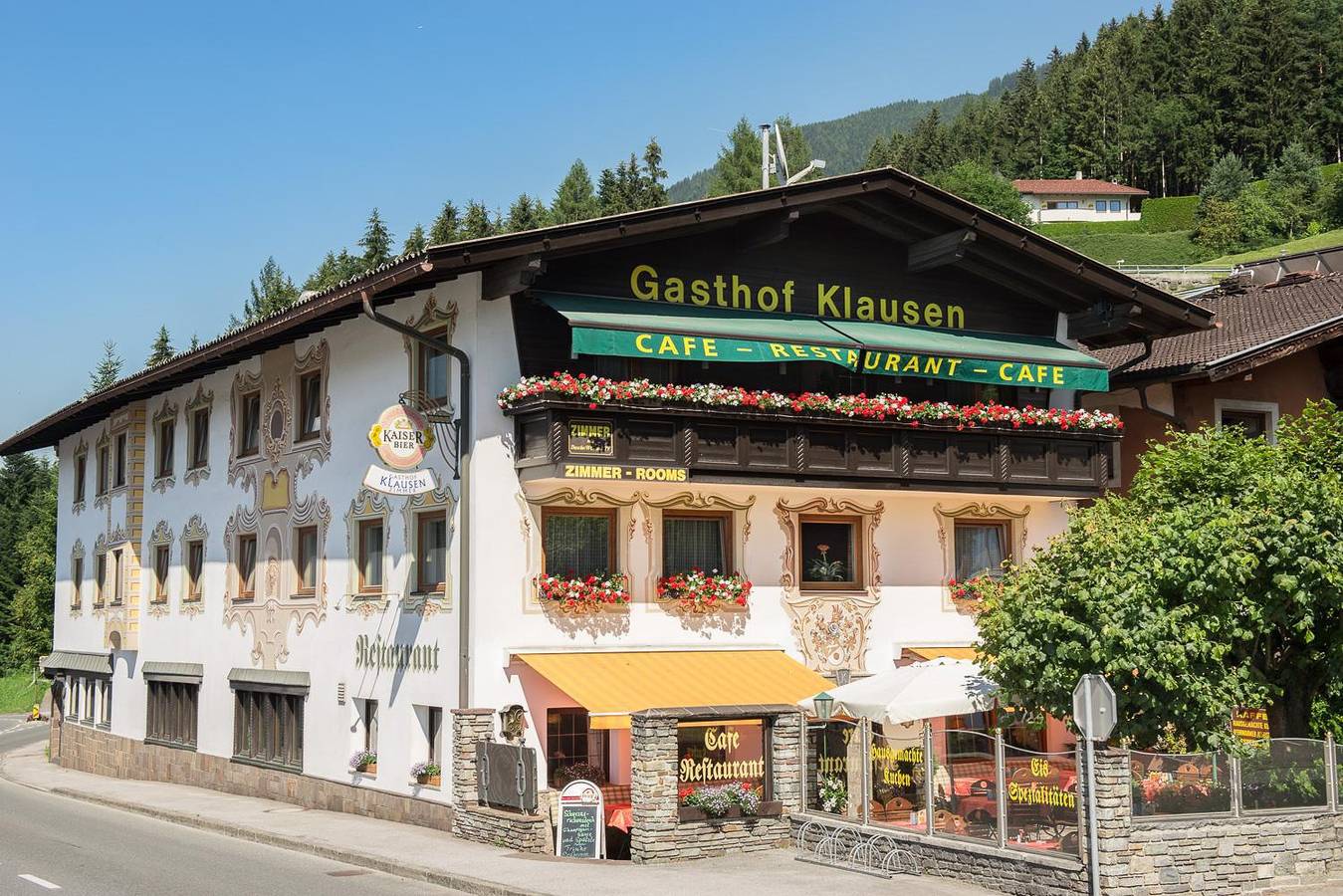 Hotel a Pill a partire da 143€ a notte