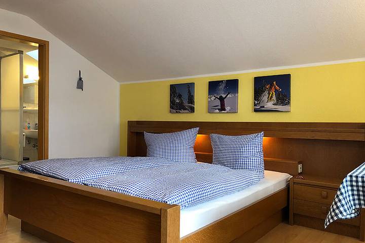 Pension pour 3 personnes, avec balcon ainsi que vue et jardin, adapté aux familles à Oberstdorf - 2