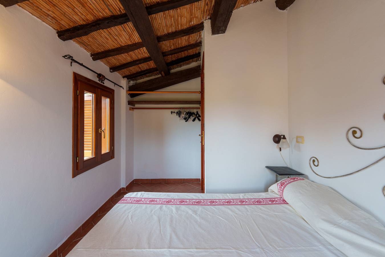Casa vacanze 'Lu Stazzu Di Tarraolta 1' con vista mare, terrazza e giardino in comune in Gallura