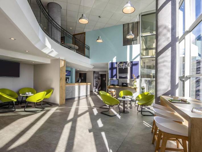 Hôtel pour 3 personnes, avec vue, animaux acceptés dans Plage Fabron Bambou Nice