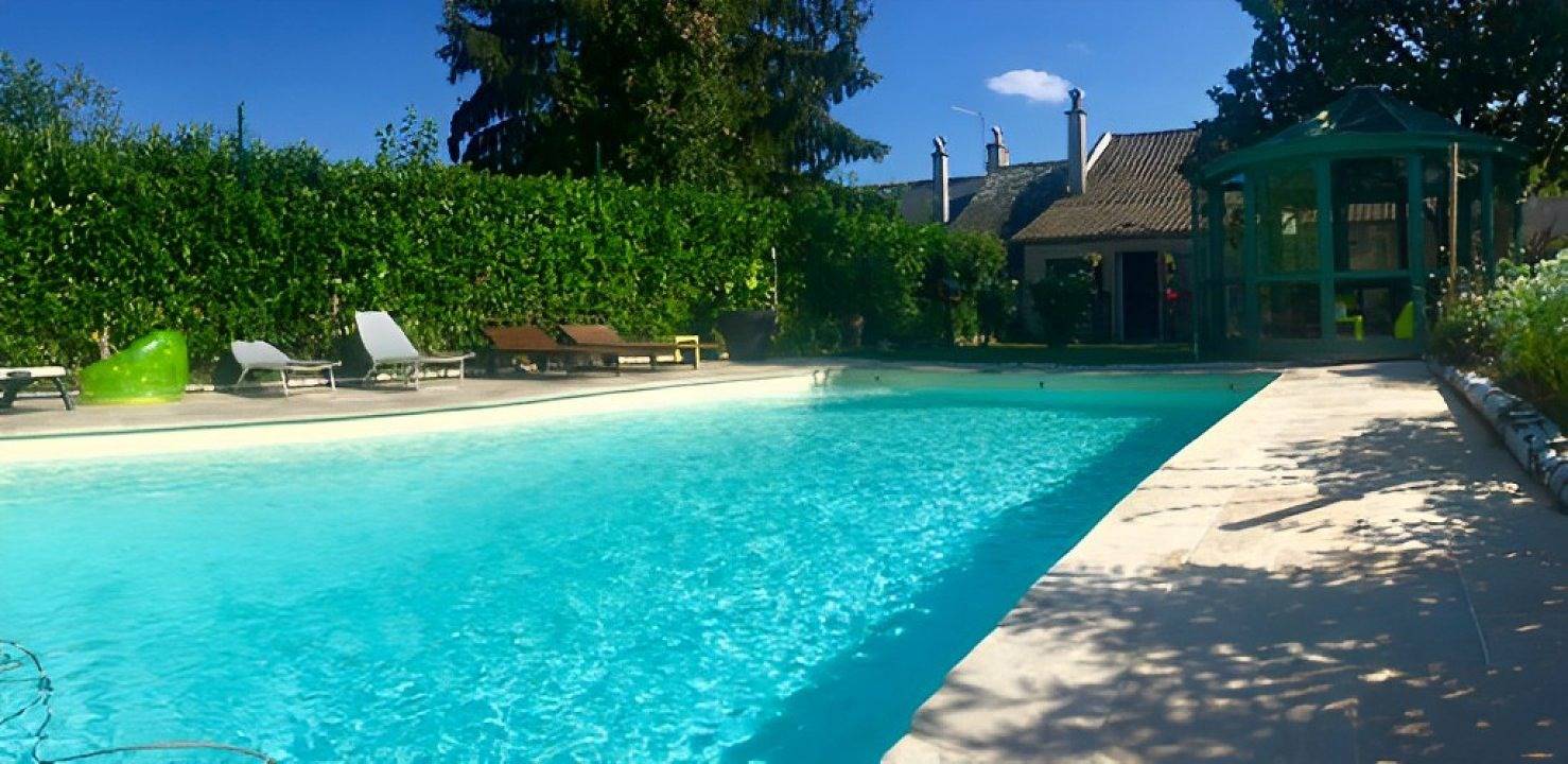Charmant appartement B&B avec piscine et parking près de Chouzé-sur-Loire in Chouzé-sur-Loire, Vallée de la Loire
