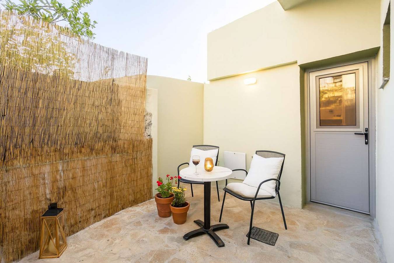 Ganze Wohnung, Ferienwohnung für 5 Personen mit Balkon/Terrasse in Golf von Kyparissia