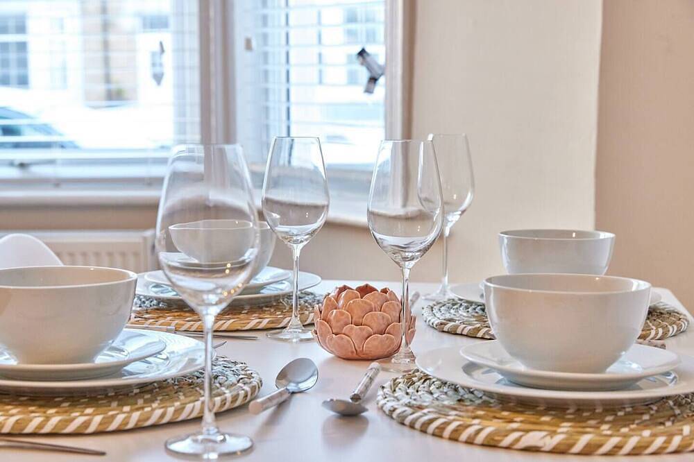 Apartamento entero, Modern Luxury 2-Bedroom Oasis in Heart of Whitley Bay in Whitley Bay, North Tyneside