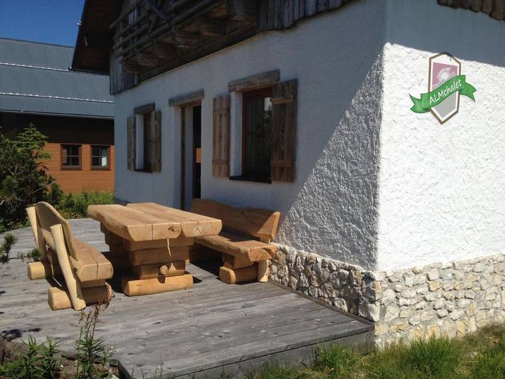 Chalet für 13 Personen, mit Seeblick und Sauna sowie Ausblick und Garten im Salzkammergut - 3