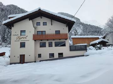 Maison d’hôte pour 4 personnes, avec vue et jardin à Pettneu am Arlberg