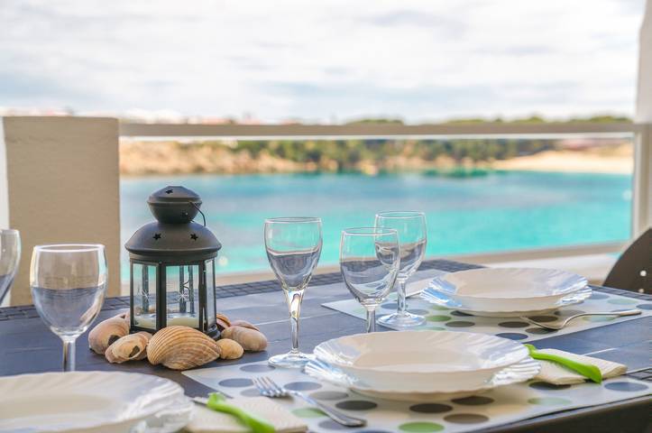 Appartamento per 4 persone, con Balcone e Idromassaggio nonché Giardino e Piscina per bambini a Arenal d'en Castell