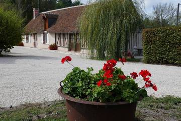 Gîte pour 2 personnes, avec jardin à Cour-Cheverny