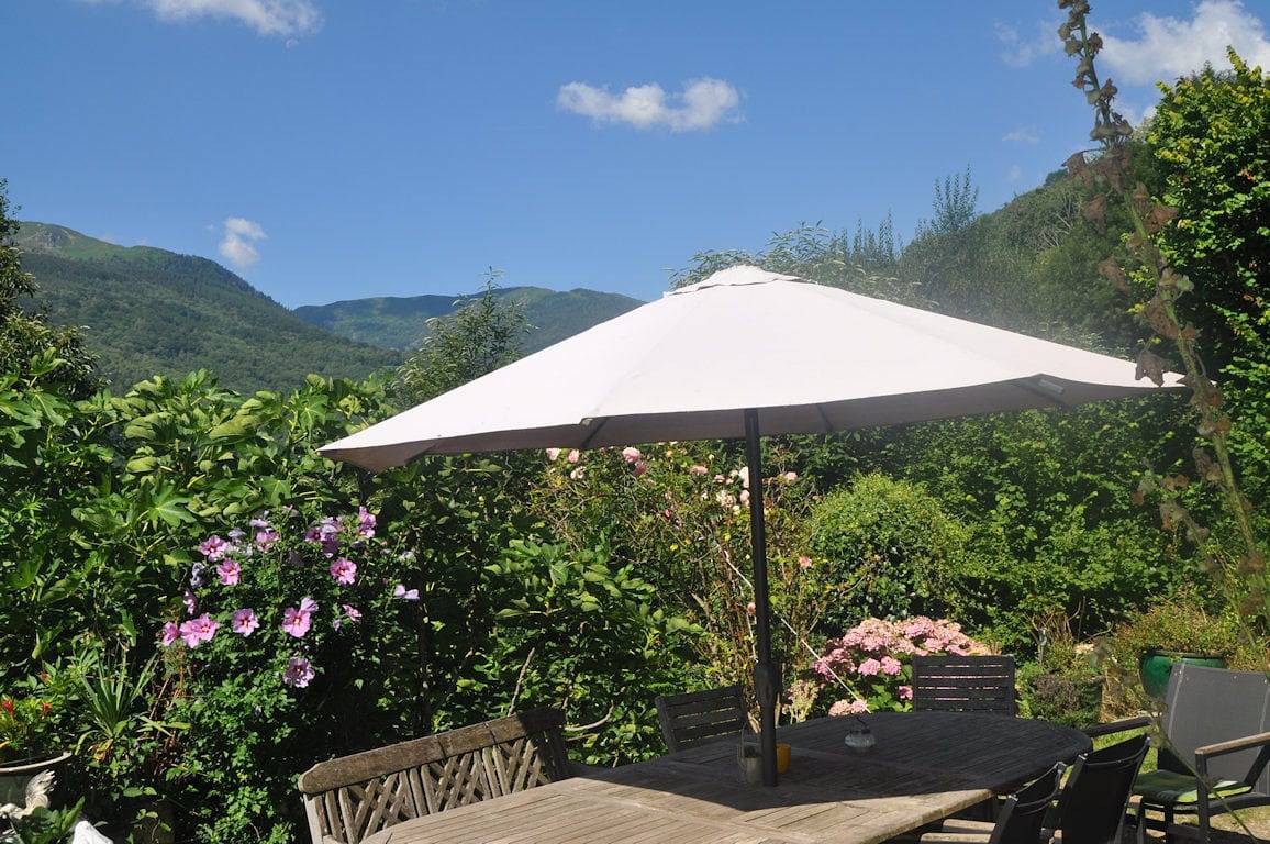 Chambres et table d'hôtes Bourgaille - Chambre Col de Port in Saurat, Parc naturel régional des Pyrénées ariégeoises