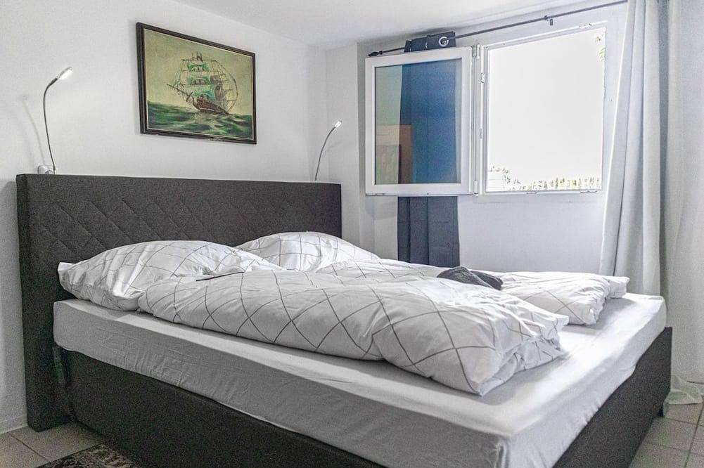 Exquisite Home w/ Garden & Free Parking - for 20p in Floridsdorf, Wien