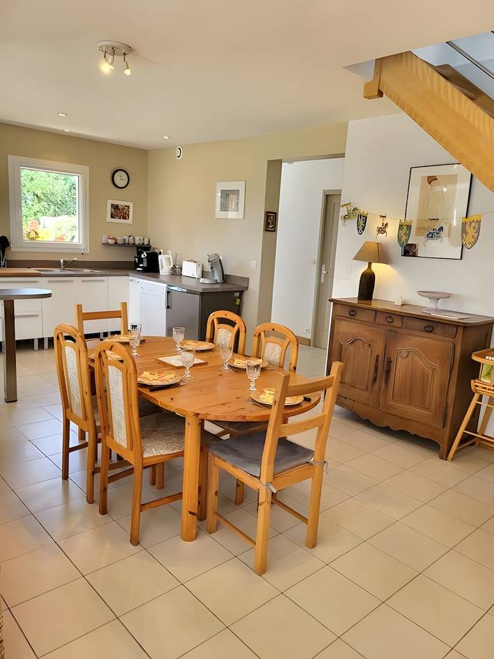 Location de vacances pour 5 personnes, avec jardin, adapté aux familles à Saint-Germain-sur-Ay - 3
