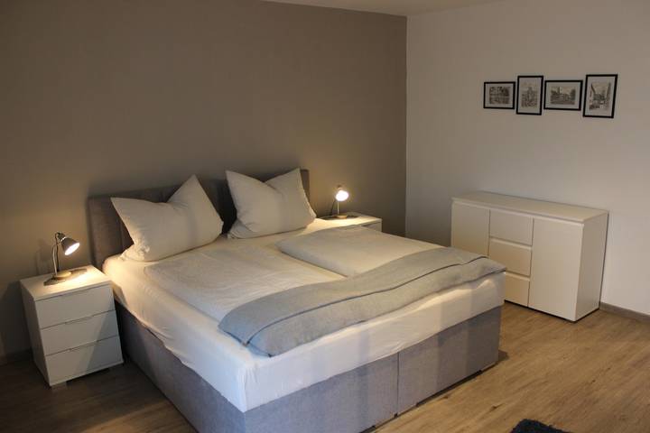 Ferienwohnung für 3 Personen, mit Terrasse und Garten im Dahner Felsenland