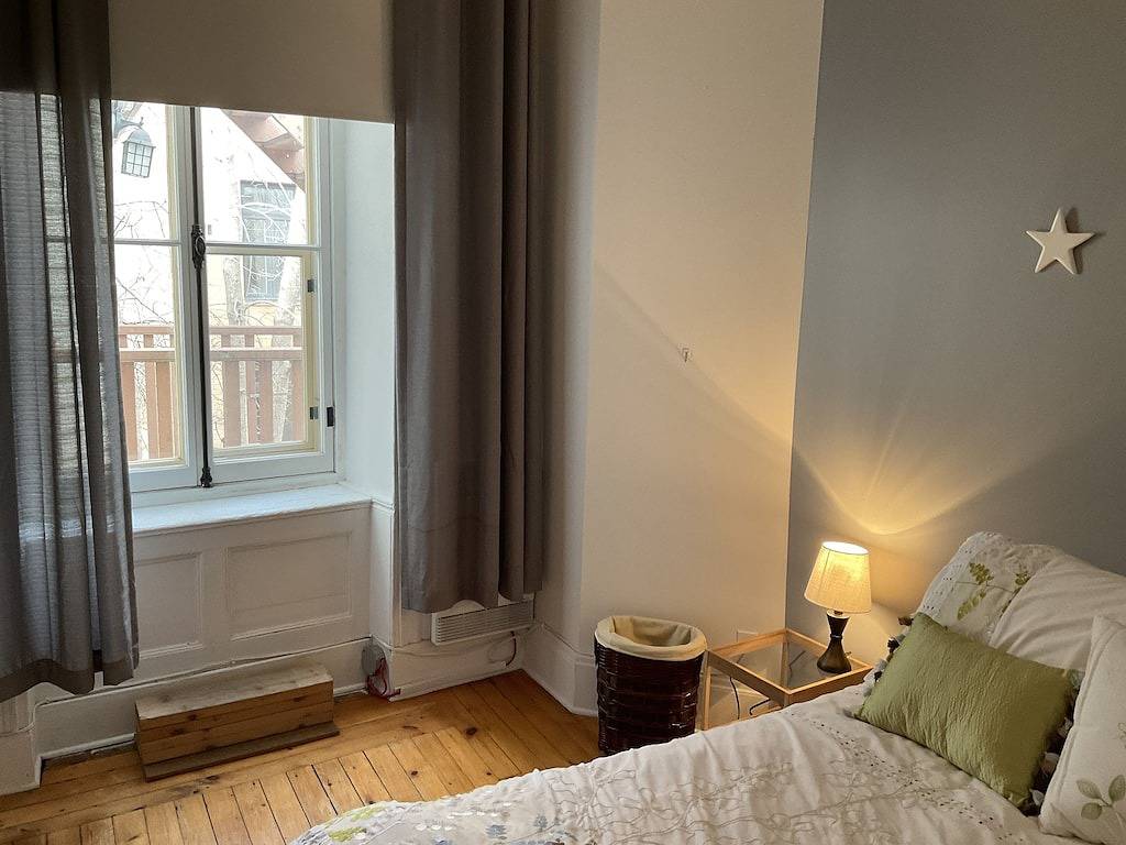 Ganze Wohnung, Old Quebec's historic district. 1-bedroom apartment, sleeps 4 in Québec (Stadt), Québec