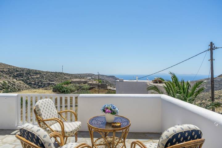 Ferienhaus für 3 Personen, mit Balkon und Garten - 1