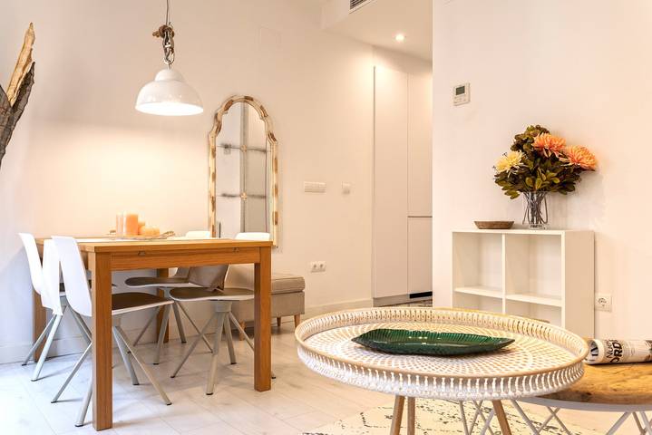 Ganze Wohnung, Ferienwohnung für 4 Personen mit Balkon in Centro-Sagrario, Granada