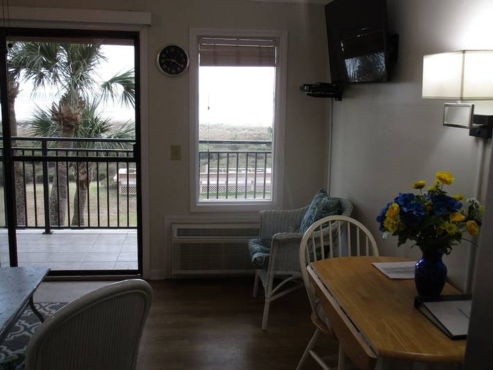 Vacation apartment for 4 people, with balcony and pool - 1