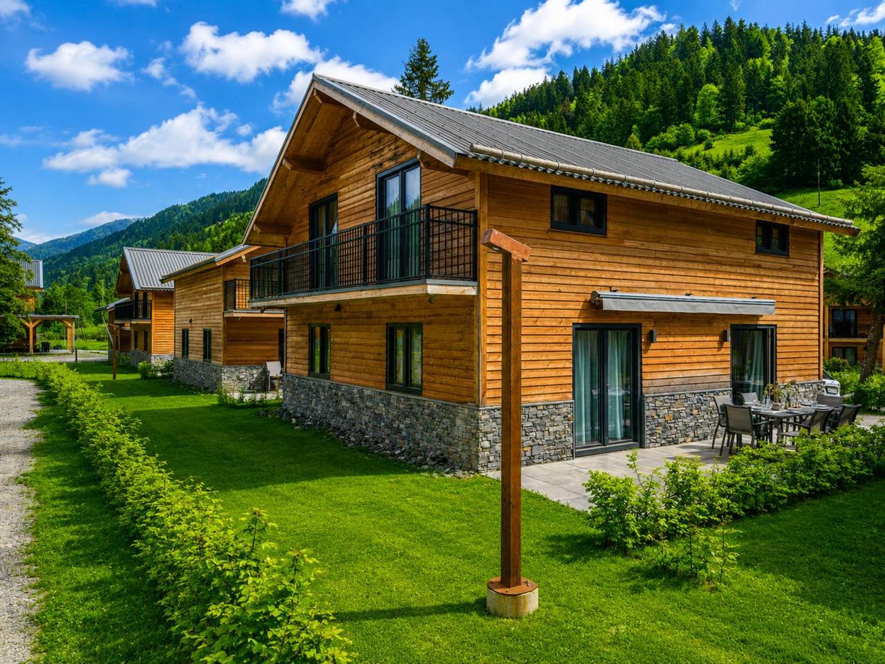 Chalet zwischen den Bergen an einem Alpensee in Afritz am See, Villach-Land