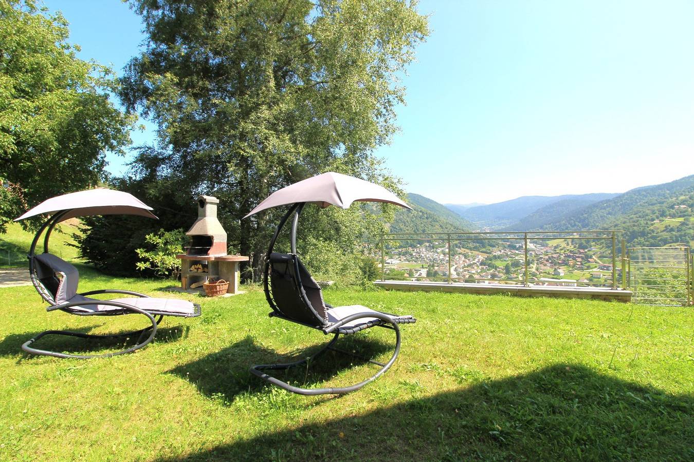 Apartamento entero, Gîte La Louvière La Bresse sauna nature centre à in La Bresse, Parque natural regional de los Ballons des Vosges