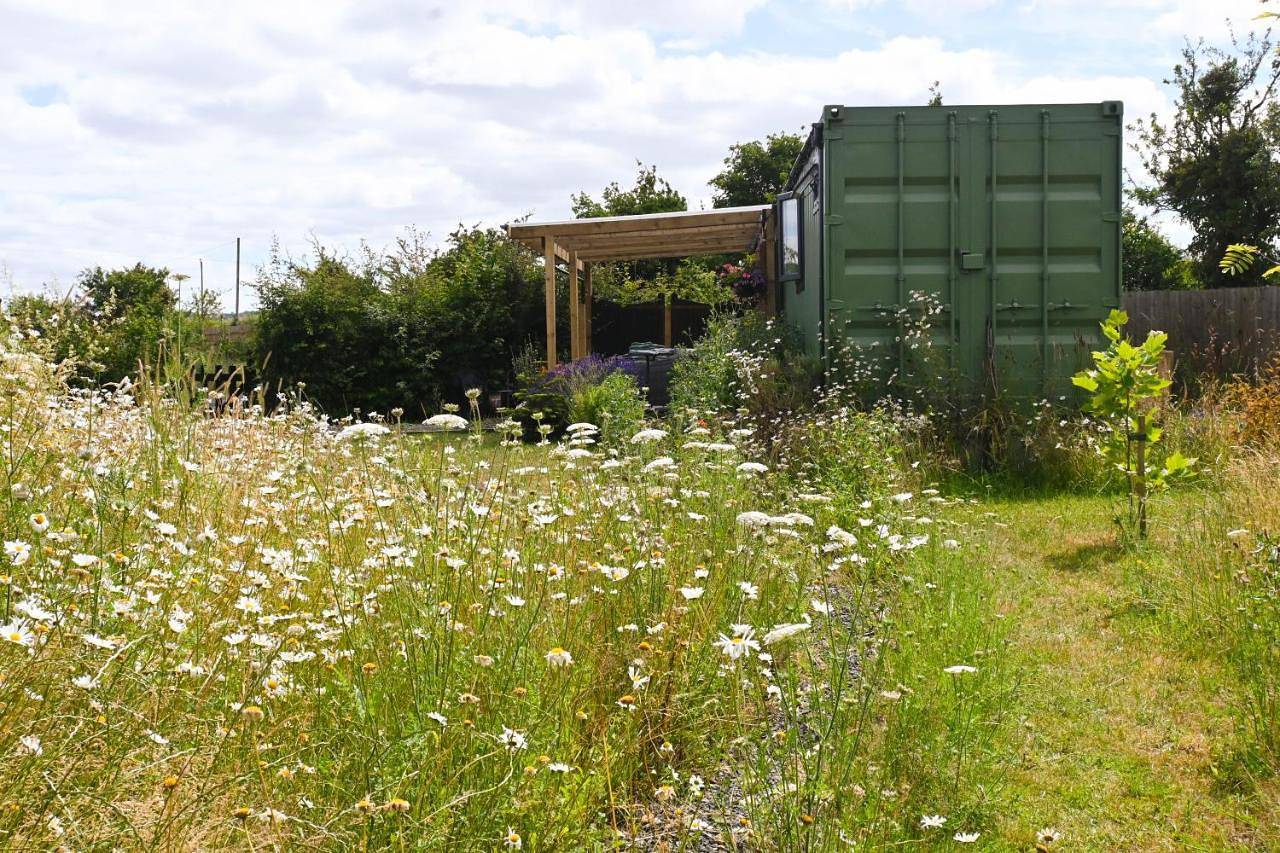 Mobile Home in Badsey, Worcestershire