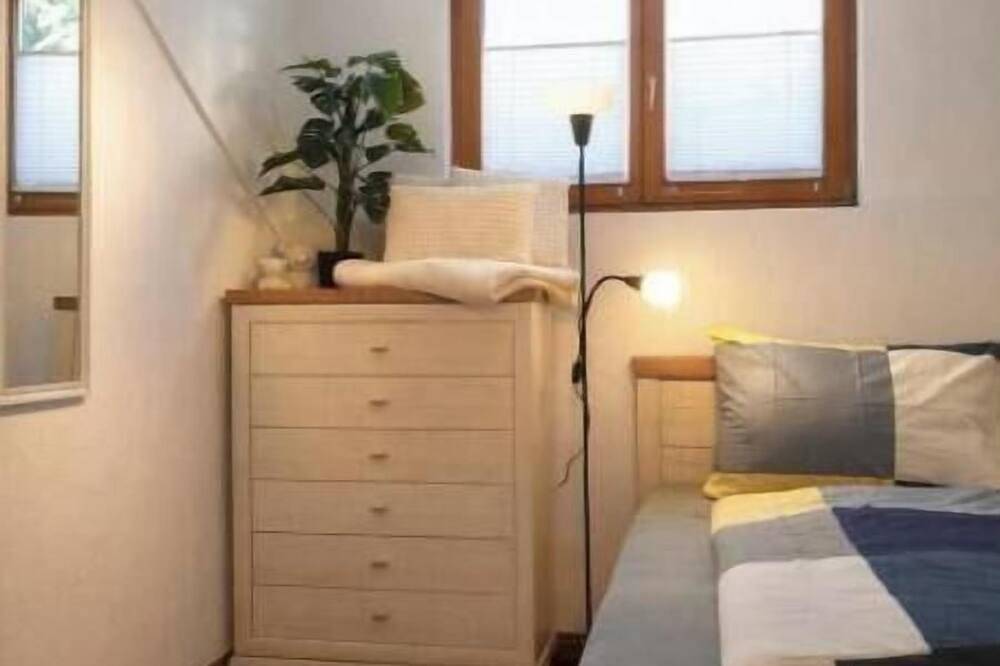 Ferienhaus 147 – Großzügiges Deluxe-Apartment mit 4 Schlafzimmern & Gartenblick in Techelsberg am Wörther See, Klagenfurt-Land