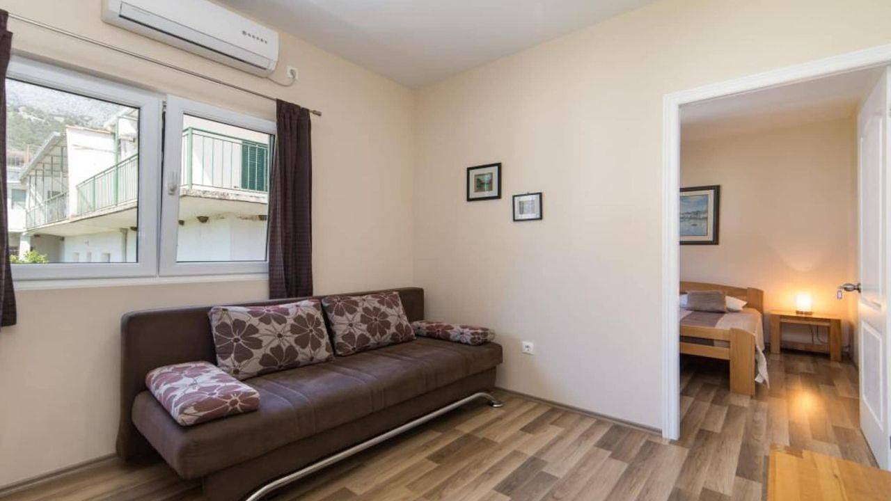 Ganze Ferienwohnung, Ferienwohnung für 2 Personen (37 m²) in Drvenik in Drvenik, Makarska Riviera