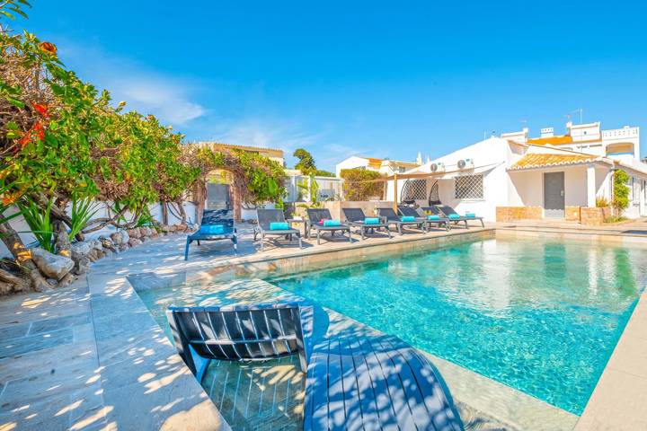 Villa Shangri-La in Albufeira e Olhos de Água, Faro Distrikt