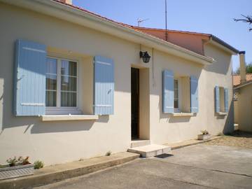 Gîte pour 6 personnes, avec terrasse à Saint-Georges-de-Didonne