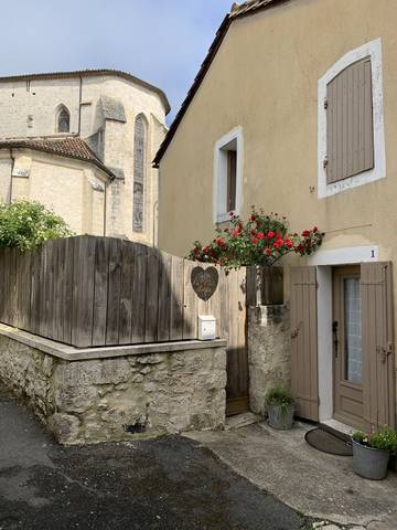 Gîte pour 5 personnes, avec jardin et terrasse, animaux acceptés à Issigeac