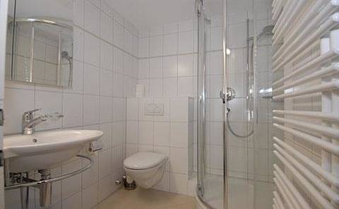 Ferienwohnung für 3 Personen, mit Balkon und Garten in Davos - 3